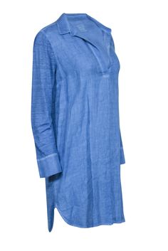 Put a nautical twist on your summer style with this 120% Lino blue linen tunic dress. Perfect for a beach cover up or a night out with friends, this mini tunic features long sleeves, a collared neckline, and a breezy style that's perfect for vacation vibes! Cool and comfy no matter where you are. Size S 100% Linen Unlined V-neckline Long sleeves Tunic style Bust 45" Waist 46" Shoulder to hem 33" Sleeve length 24.5" Spring Vacation Linen Dress With Long Sleeves, Casual Summer Tunic With Split Neck, Spring Vacation Long Sleeve Linen Dress, Long Sleeve Linen Dress For Spring Beach, Blue Long Sleeve Tunic For Spring, Long Sleeve Linen Dress For Vacation, Blue Beachwear Tunic For Spring, Blue Summer Linen Dress For Daywear, Blue Linen Summer Dress For Daywear