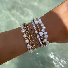 خواتم خطوبة, Preppy Jewelry, Beads Bracelet Design, Jewelry Accessories Ideas, Summer Bracelets, Classy Jewelry, Jewelry Essentials, Stacked Jewelry, Jewelry Lookbook