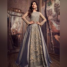 Sonal Chauhan Looks More Beautiful In This Grey Taffeta Abaya Style Anarkali Suit With Embroidered Foliage Patterns All Over The Kameez. Comes With Matching Bottom And Dupatta. Note: The Dupatta Is Length Is 2.2m, Width Is 40" Custom Stitched To Fit A Size 12. Measurements For Dress, As Ordered: [Bust Size: 42] [Height: 5 Feet 05 Inches] [Style: On The Ankle] Color Closer To Pictures Abaya Styles, Bridal Anarkali, Silk Anarkali Suits, Indian Suit, Lehenga Design, Gaun Fashion, Anarkali Gown, Utsav Fashion, Traditional Clothes