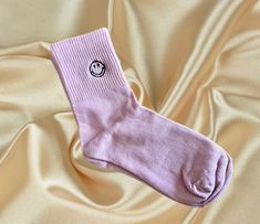 These adorable pink socks bright up your day with an sweet smile! Smiley Socks, Sweet Smile, Pink Socks, Smiley, Socks, Pink