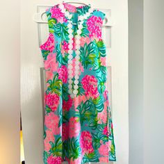 Absolutely Gorgeous Colors And Print, This Nwt Dress Belongs In Your Closet! Pink Sleeveless Dress For Holiday, Sleeveless Pink Dresses For Holiday, Pink Holiday Mini Dress For Spring, Pink Sleeveless Holiday Dresses, Casual Pink Mini Dress For Holiday, Lilly Pulitzer Shift Dress, Vintage Lilly Pulitzer, Vintage Lilly Pulitzer 1960s, Lilly Pulitzer Dress