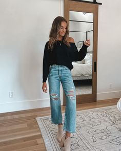 Ribcage Ripped Ankle Straight Leg … curated on LTK Cropped Ripped Jeans Outfit, High Rise Ankle Jeans Outfit, Long Sleeve Tucked In Jeans Outfit, Levi Mom Jeans Outfit, Styling Cropped Jeans, Nice Jeans Outfit, Levi’s Ribcage Jeans, Cropped Jeans Outfit Fall, Momcore Outfits