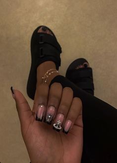 Black Prom Nails Short, Black French Tip Toenails, Black French Tip Nails Toes, Black French Tip Nails With Charms, Black French Tip With Charms, Black French Toes, Junior H Nails, Black French Tips With Rhinestones