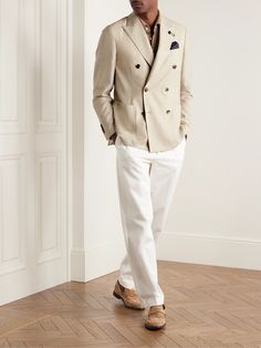 Lardini’s double-breasted blazer has been expertly tailored in Italy from wool with tonal pinstripes. It has lightly padded shoulders and features smart details such as wide peak lapels and a signature flower pin. Skip the tie to create a relaxed, yet sophisticated look. Designer Tuxedo, Formal Suits Men, Blazer For Men, Beige Suits, Ivory Fabric, Beige Jacket, Tuxedo Suit, Formal Suits, Quiet Luxury