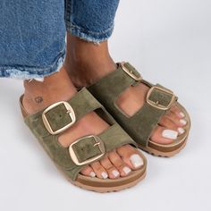 Experience comfort and style combined with these amazing genuine leather double buckle women's slippers. Handcrafted with care, these slippers provide a perfect fit for your feet and offer all-day comfort. Whether you choose to wear them for everyday use or to complement your style on a beach vacation or an elegant dinner, these slippers will not disappoint. You can explore our store for different color options. All our products are handmade. If you have any questions about the size, feel free t Comfortable Double Strap Footbed Sandals With Buckle, Comfortable Flat Mules With Buckle Closure, Comfortable Closed Toe Footbed Sandals With Buckle, Suede Slide Sandals With Buckle Closure, Casual Sandals With Brass Buckle For Summer, Summer Open Toe Slides With Brass Buckle, Casual Summer Sandals With Brass Buckle, Suede Slip-on Slippers With Buckle Closure, Leather Slide Slippers With Buckle