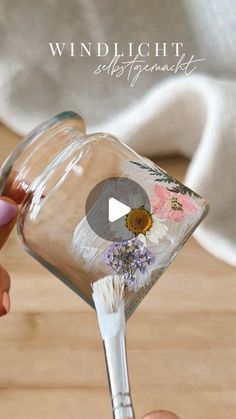 Transparency Art, Oyster Shell Crafts, Glass Mason Jars, Instagram Diy, Shell Crafts, Grad Parties, May 5, Fake Flowers, Shower Decorations