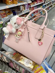 Purse Aesthetic, Hello Kitty Purse, School Bag Essentials, Luxury Bags Collection, Purse Essentials, Handbag Essentials, Pink Hello Kitty, Girly Bags, Pink Girly Things