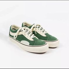 Authentic Vans Bold Ni Xl Green Shoes Size 7.5 Men’s Casual Community - Edn - ( Women’s Us Size 9.0 ). Brand New In Original Box. Quick Ship Within 1 Business Day After Your Order Is Placed. Hope You Enjoy This Item. Feel Free To Contact Me With Any Questions And Don’t Forget To Leave Positive Feedback If You Had A Positive Buying Experience. I Am Very Reasonable As It Pertains To Offers. Don’t Be Afraid To Make Offers On Item. I Will Work With Get A Deal Done. I Will Combine Ship. Sku# Q- Vans Vault, Low Top Vans, Grey Vans, Authentic Vans, Skater Shoes, Blue Vans, Vans Blue, Black Platform Shoes, Vans Black