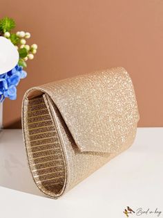 BirdinBag - Party-ready Glitter Flap Clutch - Glamorous & Soiree-worthy! Gold Sequined Bags For Party, Gold Sequined Party Bag, Gold Sequin Party Bag, Gold Party Bags With Sequins, Gold Glitter Bags For Night Out, Chic Sparkling Bag For Party, Chic Sparkling Bags For Parties, Glamorous Gold Evening Bag With Glitter, Gold Sparkling Evening Bag For Party