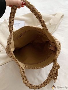 BirdinBag - Chic Straw Tote with Tassel Accent for Stylish Summer Getaways Bag With Tassel, Khaki Style, Khaki Fashion, Straw Tote, Word Wrap, Beach Travel, Handle Bag, Color Khaki, Beach Trip