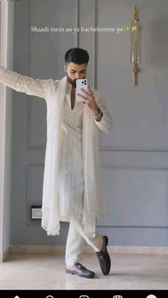 Kurta For Sangeet Men, Wedding Outfits Men Indian, Male Kurta Design Mens Fashion, Indian Traditional Men Outfit, Traditional Kurtas For Men, Grooms Engagement Outfit, Pelli Dress For Men, Tux For Men Wedding, Shadi Outfit For Men