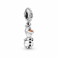 Brand New Without Tag Nwot Disney Sterling Silver Frozen Olaf Dangle Charm Featuring Round Cubic Zirconia Loveable, Friendly And So Much Fun To Be Around, Olaf Is Everyone’s Favorite Snowman From Disney's Frozen And Frozen 2. Bring Olaf’s Sparkling Personality To Life With Sterling Silver Charm With Clear Cubic Zirconia Featuring A Moveable Body And Head That Dangles When Worn, As Well As Black And Orange Enamel Details Applied By Hand. Add A Sprinkle Of Joy, Fun And Happiness To Your Collection Buzz Astral, Lilo I Stitch, Pandora Charms Disney, Disney Olaf, Jewelry Pandora, Disney Frozen Olaf, Frozen Olaf, Disney Charms, Charms Pandora