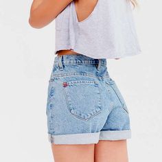 Urban Outfitters Bdg Mom Jeans Denim Short High Rise Nwot Size 25 Trendy Light Wash Jean Shorts For Everyday, Trendy Medium Wash Jean Shorts For Everyday, Casual High Rise Light Wash Jean Shorts, Casual High-rise Light Wash Jean Shorts, Trendy Denim Jean Shorts For Everyday, Trendy High Waist Jean Shorts For Everyday, Trendy High-waist Jean Shorts For Everyday, High Rise Jeans With Pockets By Urban Outfitters, Urban Outfitters High Rise Jeans With Pockets