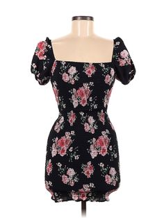 Trac Casual Dress Size: Medium Black Dresses - used. 100% POLYESTER, Square, Floral, Short, Short Sleeve | Trac Casual Dress: Black Floral Dresses - Used - Size Medium Black Stretch Dress With Smocked Back, Black Square Neck Mini Dress With Floral Print, Floral Print Short Sleeve Mini Dress For Date Night, Black Mini Dress With Smocked Back And Square Neck, Black Floral Dresses, Casual Dress Black, Floral Dresses, Floral Short, Black Dresses