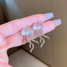 1pair Fashion Zinc Alloy Jellyfish Decor Stud Earrings For Women For Daily Decoration. Smoke Free Home, New In The Package. Jellyfish Decor, Fav Animal, Jellyfish Decorations, Fish Ocean, Womens Earrings, Ocean Fishing, Jelly Fish, Stud Earrings For Women, Modern Chic