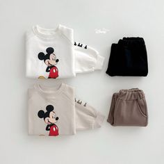 Disney is at Huds and Hanes! 🎢 Choose your favorite character on this adorable and cozy two piece set. Lined with fleece for extra warmth and comfort. Limited quantities available! Runs true to size. For an oversized look, size up. Disney Items are Final Sale. Up Disney, Disney Items, Sweat Set, Two Piece Set, Toddler Outfits, Baby Toddler, Favorite Character, Final Sale, Black And Brown