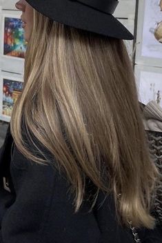 Dark Blonde Hair Lowlights, Neutral Dark Blonde Hair, Light Frosted Brown Hair, Dark Blonde Babylights, Dark Blonde Hair Aesthetic, Ashy Blonde Highlights On Brown Hair, Dark Blonde Hair Natural, Cool Tone Brown Hair With Highlights, Ashy Dark Blonde Balayage