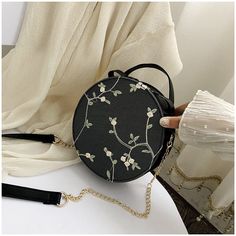 Brand Name: DRANECYHandbags Type: Shoulder BagsTypes of bags: Shoulder Crossbody BagsMain Material: PULining Material: PolyesterShape: CircularPlace Of Origin: FU JIAN ProvincePlace Of Origin: FU JIAN ProvinceOrigin: CN(Origin)CN: FujianHardness: SoftPattern Type: FloralInterior: Cell Phone PocketDecoration: LaceDecoration: FlowersExterior: NONEOccasion: VersatileClosure Type: zipperGender: WOMENStyle: FashionModel Number: HS198Number of Handles/Straps: Single Flower Chain, What Do, Round Bag, Do You, Fresh Flower, Shoulder Messenger Bag, Womens Crossbody Bag, Chain Shoulder Bag, Black Heart