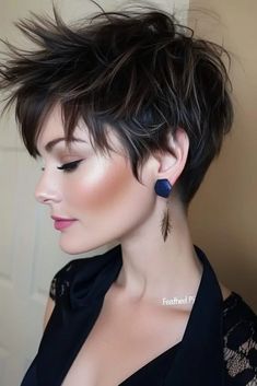 Fine Hair Pixie Cut, Haircuts For Girls, Trendy Nail Designs, Formal Hairstyles For Long Hair, Chic Short Hair, Short Hairstyles Fine, Girls Short Haircuts, Short Curly Haircuts, Short Choppy Hair