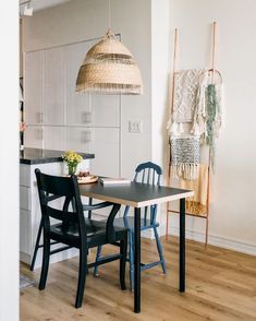 25 small dining room ideas 1 Chic Interior