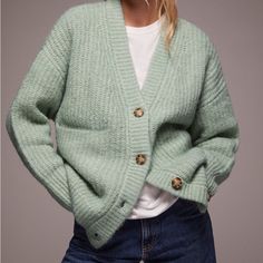 Nwt Green Zara Cardigan. Never Worn. Very Thick And Warm!