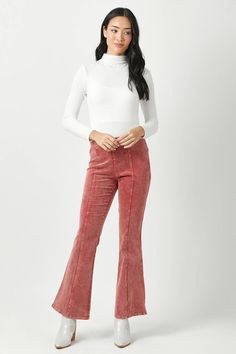 Turn heads and rock a retro vibe with these Washed Corduroy Flare Pants! Featuring a convenient side zipper closure, these pants are the perfect combination of style and comfort, providing a full length fit that will have you looking and feeling fabulous. Side Zipper Non-Stretch Fitted Slightly Flared Bottom Content & Care 100% Cotton Machine ash Cold - Air Dry Measurement guide Small- Waist 26" Inseam 28" Medium- Waist 28" Inseam 29" Large- Waist 30" Inseam 29.5" Fitted Cotton Bottoms With Zipper Closure, Trendy Stretch Flare Jeans For Winter, Trendy Full-length Corduroy Bottoms, Trendy Full Length Corduroy Bottoms, Non-stretch Flare Bottoms For Winter, Trendy Winter Pants With Zipper Closure, Full-length Corduroy Bottoms For Fall, Full Length Corduroy Bottoms For Fall, Fall Full Length Corduroy Bottoms