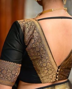 Deep V Neck Blouse, Fashionable Saree, Cotton Saree Blouse Designs, Traditional Blouse Designs