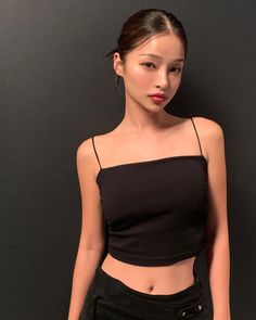 Baby Picture Outfits, Cute Couples Photos, Pretty Selfies, Baby Pictures, Korean Girl, Camisole Top, Baby Face, Couple Photos, Crop Tops