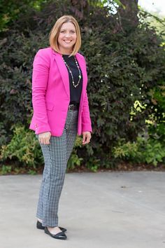 20 Hot Pink Blazer Outfit Ideas For Work - Savvy Southern Chic Pink Pants Outfit, Pink Pant