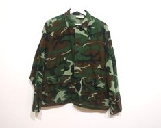 Vintage real tree camo field jacket Size Large listed Across chest: 23 inches Length: 24.5 inches Sleeve: 19 inches Cotton shell, good condition! cai32 Green Hunting Utility Jacket For Fall, Green Utility Jacket For Hunting In Fall, Green Utility Jacket For Fall Hunting, Camouflage Utility Jacket For Hunting In Fall, Camouflage Utility Jacket For Fall Hunting, Fall Camouflage Utility Jacket For Hunting, Green Fall Hunting Utility Jacket, Green Long Sleeve Utility Jacket For Hunting, Camouflage Long Sleeve Utility Jacket For Hunting