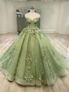 Ball Gown Prom Dresses, Girls Ball Gown, Gown Prom Dresses, Pretty Quinceanera Dresses, Ball Gown Dress