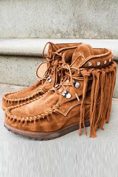 Tassels Rivets Faux Suede Boots Retro Boots, Strap Boots, Autumn Boots, Popular Boots, Faux Suede Boots, Roman Fashion, Fringe Boots, Leather Lace Up Boots, Retro Women