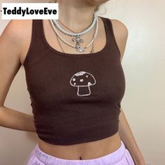 Mode Indie, Tøp Aesthetic, Brown Crop Top, Estilo Indie, Cute Tank Tops, 90s Streetwear, Cropped Tops, 90s Grunge, Indie Fashion