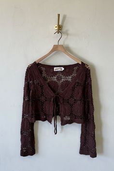 Product Details Nectar Original Design 100% Cotton Hand Wash Cold V Neckline Front Tie Flared Sleeves Openwork Floral Crochet Style V Neck Sweater, Crochet Sweater Sleeves, Crochet Neckline, Floral Clothing, Autumn Clothing, Vintage Thrift, Cute Going Out Tops, Cozy Sweater, Thrifted Outfit