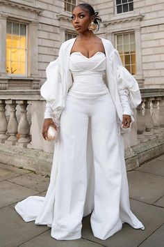 Oversized Ruched Puffy Sleeve Long Coat Corset Tube Wide Leg Jumpsuit Outfit Wide Leg, Winter Whites, Rocker Girl, Gaun Fashion, All White Outfit, White Outfit, Classy Casual Outfits, Graduation Outfit, Mode Inspiration