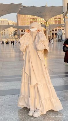 Mode Niqab, La Mecca, Islamic Modest Fashion, Muslimah Fashion Casual, Fesyen Islam, Niqab Fashion