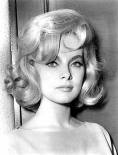 1960s Short Hairstyles, 1960’s Hairstyles, Italian Hair, Trendy Hairstyle, Actrices Hollywood