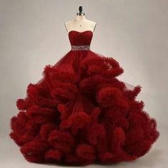 Red Ball Gowns, Red Quinceanera Dresses, Pretty Quinceanera Dresses, Red Wedding Dresses, Princess Ball Gowns, Quinceanera Dress, Red Ball, Beaded Prom Dress, Cute Prom Dresses