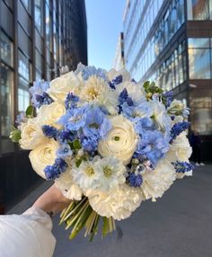 Hydrangeas Flower Arrangements, Flower Bouquet Ideas Floral Arrangements, Light Blue Flower Bouquet, August Wedding Bouquet, Baby Blue Bouquet, Unique Flower Bouquet, Hoco Bouquet, Wealthy Husband, Blue And White Bouquet