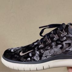 Women’s Size 7 1/2 In Nike Free Rn In A Fun Velvet Cheetah Print Brand New Never Worn. From A Smoke Free Environment. The Most Comfortable Walking/Running Shoe In A Sexy Cheetah Print Oil Grey /Mink Is The Listed Color . Cheetah Print Jordans, Nike Cheetah Shoes, Nike Free Run, Nike Free Runs, Velvet Color, Free Running, Running Shoe, Cheetah Print, Nike Free