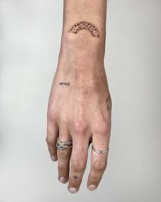 #handpoke #stickandpoke #handpoketattoo  #dotwork #sticknpoke  #tattooart Butterfly Hand Tattoo, Simple Tattoos For Women, Tato Henna, Hand Tats, Wicked Tattoos, Hand Poked Tattoo, Makeup Tattoos