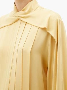 Gilia pleated georgette blouse | The Row | MATCHESFASHION Eid Adha, Long Outfit, Eid Outfit, Fashion Design Patterns, Just Style, Designs For Dresses