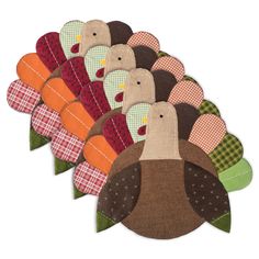 the turkey placemats are lined up in rows