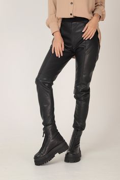 STRETCHY BLACK VEGAN LEATHER LEGGINGS IN SKINNY FIT GARMENT FEATURES: * Classic, timeless silhouette in a skinny leg fit * Soft elasticated waist in black ribbed stretch for super comfy dressing * Visible front decorative stitches for sublime high-end detail * Made from quality high stretch vegan leather * Comes unlined SIZING & FITTING: Model is 170cm tall and wears size S. This piece is available in sizes XS-XXL. NB: This product could be customized according to your measurements. Please l Steampunk Leggings, White Dress Winter, Black Kaftan, Decorative Stitches, Leggings Gym, Leggings Activewear, Vegan Leather Leggings, Black Linen Dress, Star Leggings