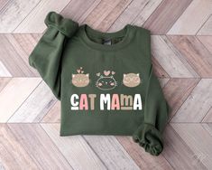 Cat Mama, Cat Clipart, Cat Mom Gifts, Cat Lover Shirt, Mama Cat, Branding Services, Retro Cats, Mama Png, Cricut Cut