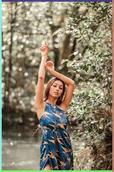 Hawaii based clothing stores to support. Local to Hawaii and eco friend stores. What to wear to photo shoot in hawaii. Retro Futurism Fashion, Hawaiian Swimwear, Parisian Chic Outfits, Hawaii Fashion, Hawaii Bikinis, Futurism Fashion, Aloha Wear, Hawaiian Clothing, Popular Clothing Brands