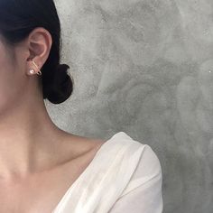 Brand: The Korean Fashion
Type: Accessories
Material: Copper, synthetic pearls, silver needles; Small Pearl Earrings, Stud Fashion, Earrings Geometric, Pearl Earring, Earrings Women, Rings Necklaces, Types Of Fashion Styles, Accessories Earrings, Happy Life