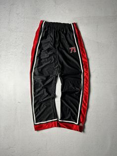 Vintage 90s Starter Pants, Black Tearaway Pants, Track Pants - Men's Medium, Pre-owned, Mens Clothing Size On Label: Medium Recommended Size: Men's Medium Measurements: Waist: 32" - 38" Inseam: 30" 90s Trousers, 90s Style Trousers For Streetwear, 90s Streetwear Trousers, 90s Full-length Streetwear Bottoms, 90s Adidas Track Pants, 90s High-waisted Parachute Pants For Streetwear, Track Pants Mens, Mens Trousers, Track Pants