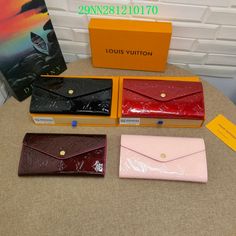 Size: 19cm*10cm It comes with Dust box, Care manual, Tag, and Paper bag. Luxurious Design, Debit Cards, Shoes And Accessories, Bags Shoes, Caribbean Netherlands, Formal Event, Tracking Number, Bosnia And Herzegovina, Paper Bag