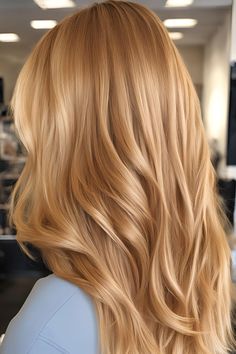 31 Blonde Hair Color Ideas for Summer 2024 Blonde Hair Color For Brunettes, Hair Colors For Fair Skin, Blonde Hair For Pale Skin, Different Blonde Hair Colors, Tone Highlights, Golden Blonde Hair Color, Blonde Hair Colors, Tan Skin Blonde Hair